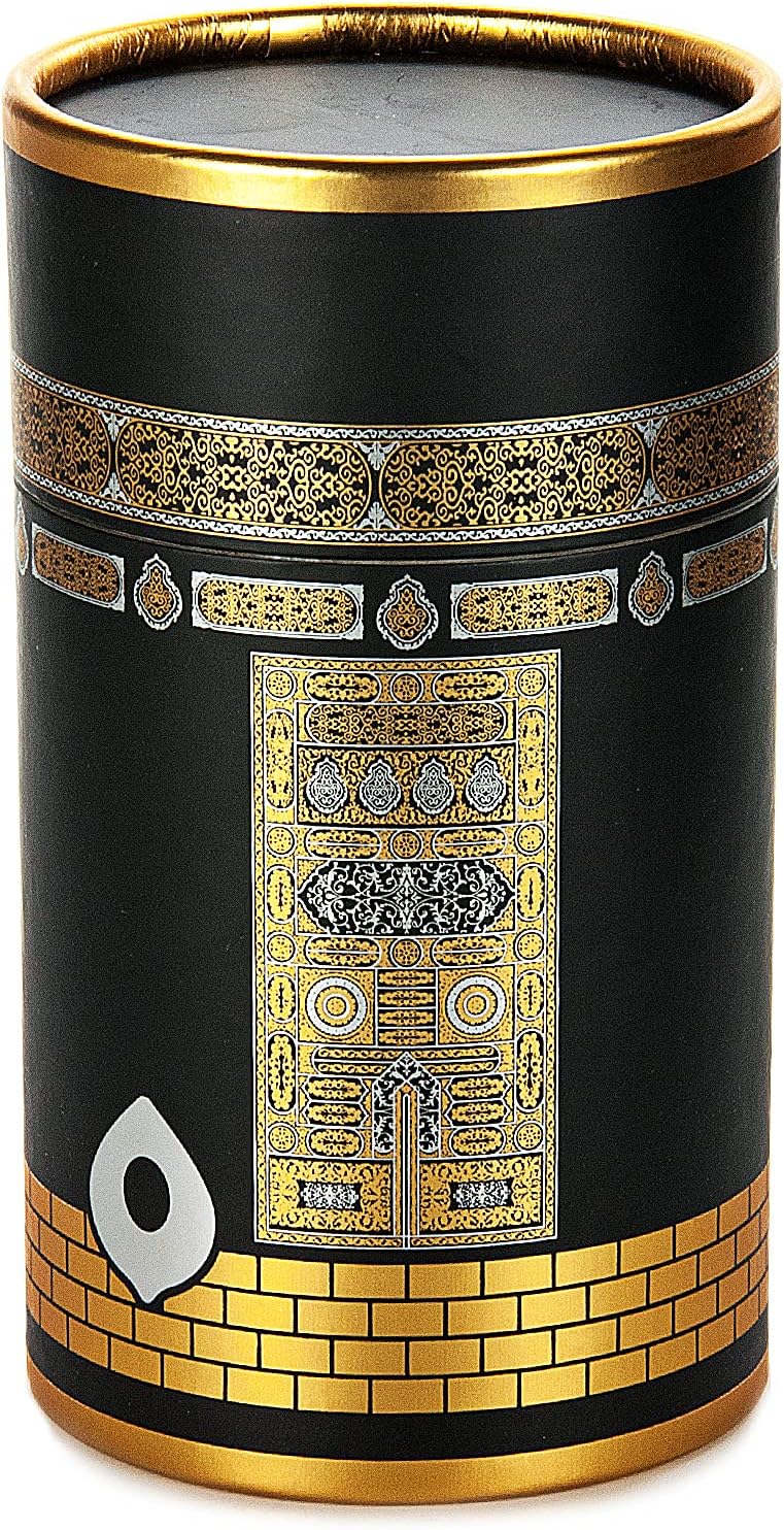 Muslim Prayer Rug and Prayer Beads with Elegant Design Cylinder Gift Box